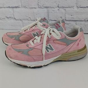 NEW BALANCE 993 WR993KM Breast Cancer Awareness Susan Koman Shoes Size 12 USA